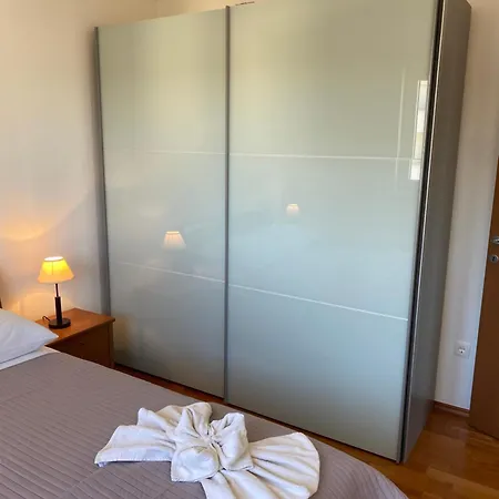 公寓 Bumbar Sunset 罗戈兹尼察