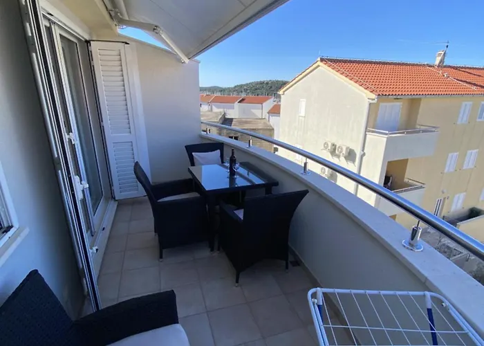 Bumbar Sunset Apartment *