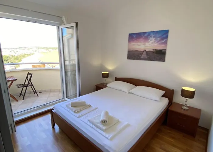 Bumbar Sunset Apartment